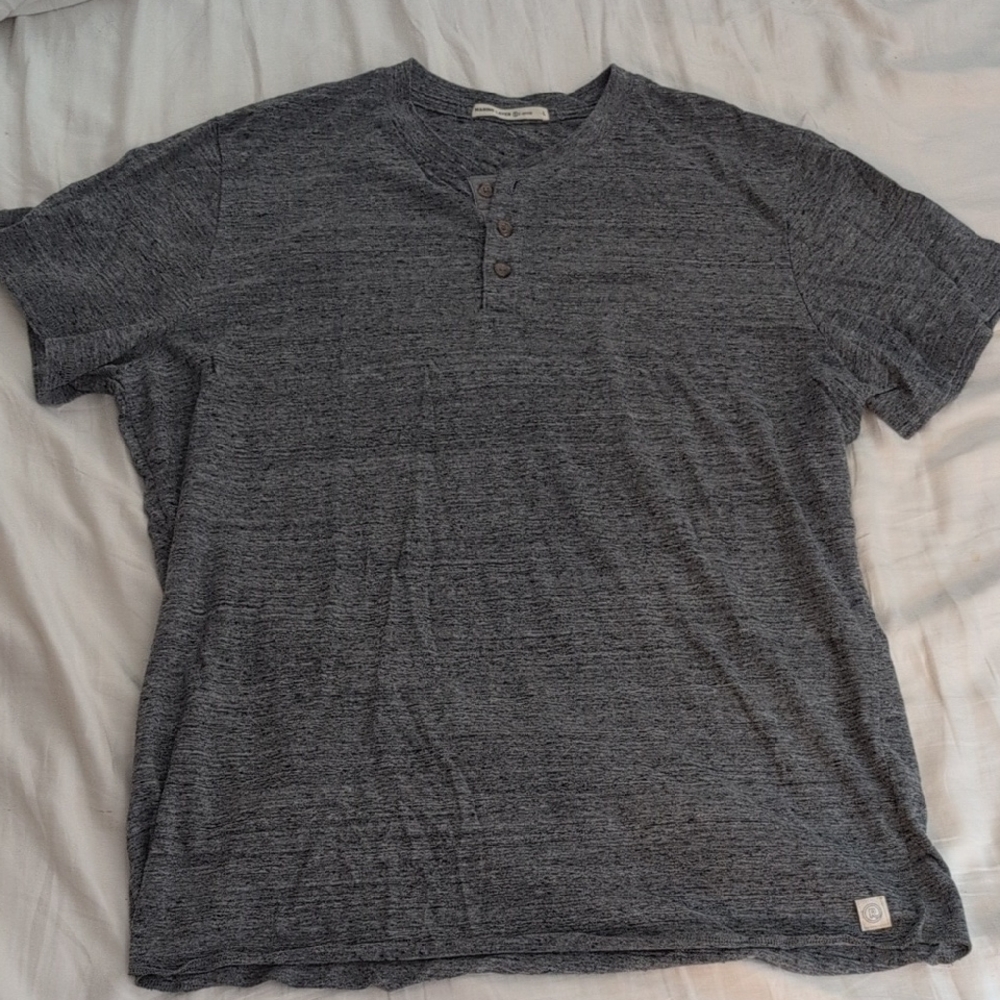 Marine Layer Short Sleeve Henley, Dark Heather Grey, Size L - Picture 2 of 6